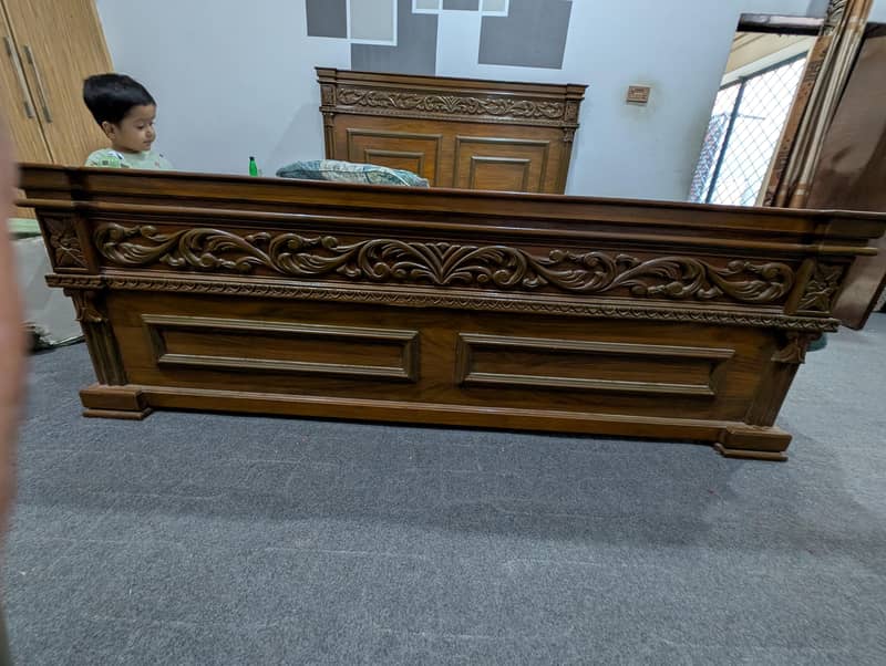 king bed 1