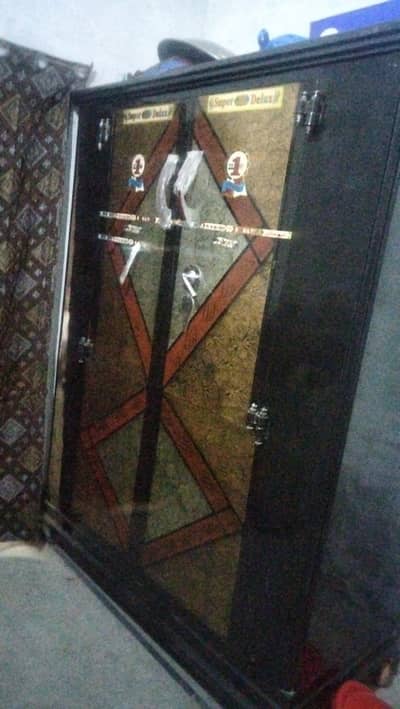 Large petta Almari for sale 45000