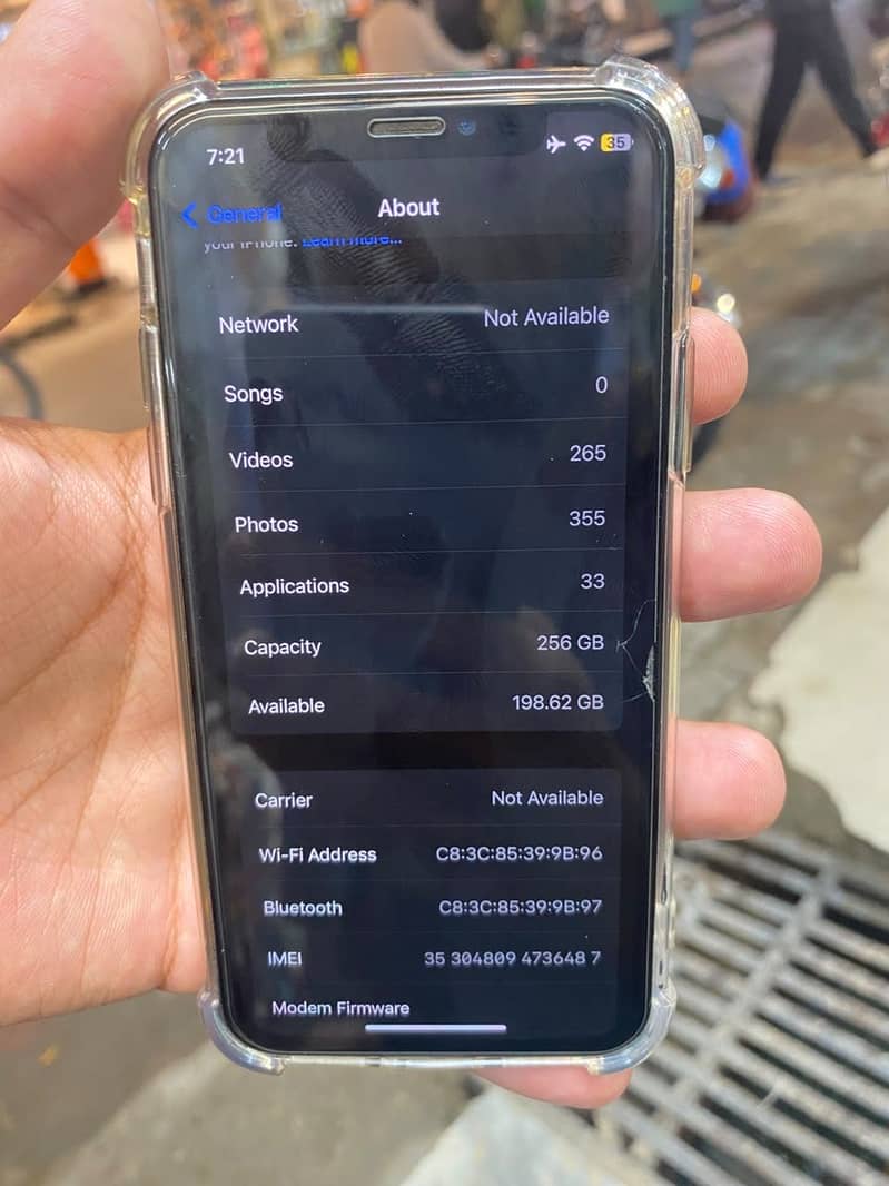 Apple iPhone X 3
