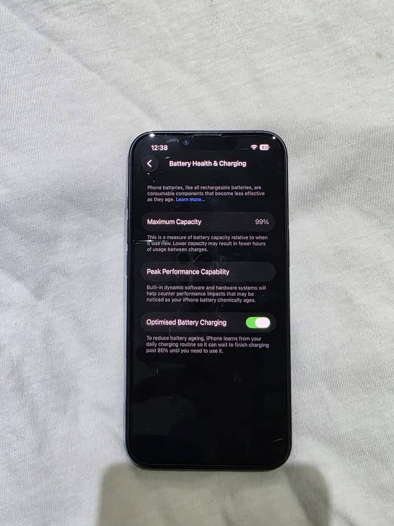 Apple iPhone 13 8