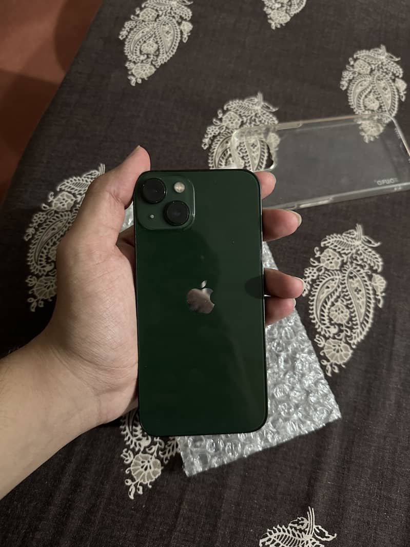 Apple iPhone 13 3