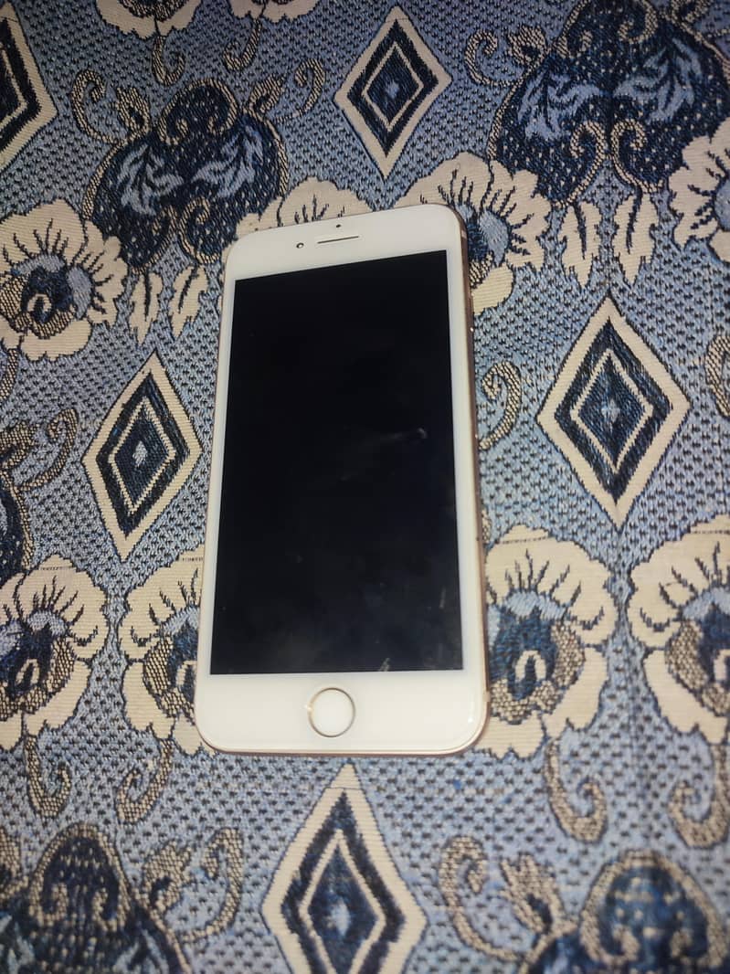 Apple iPhone 8 3