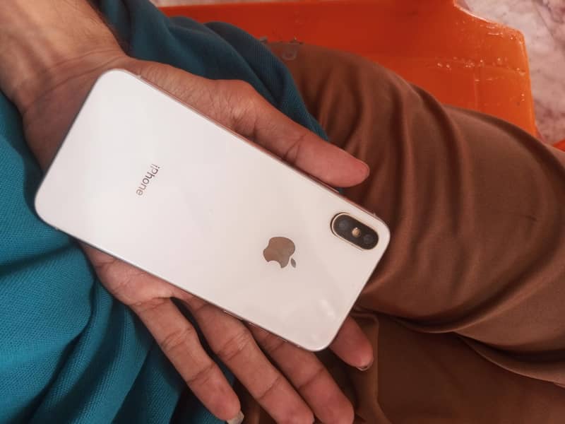 Apple iPhone X 1