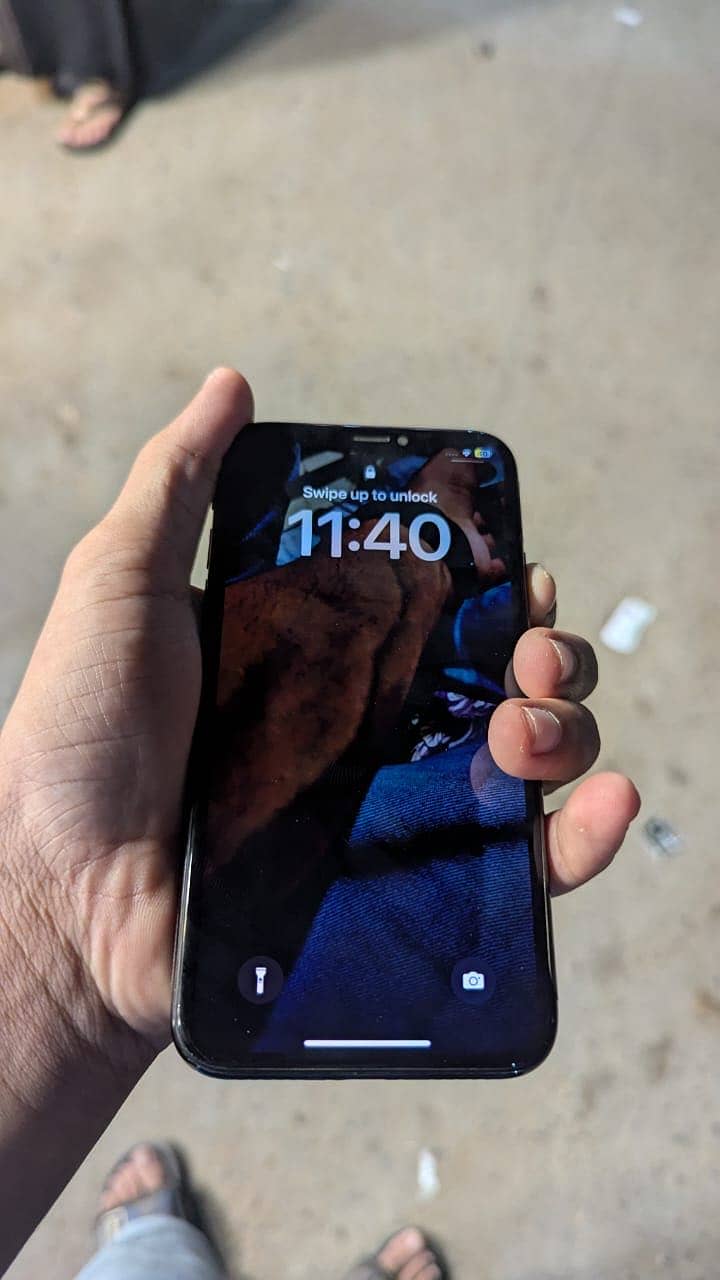 Apple iPhone X 2