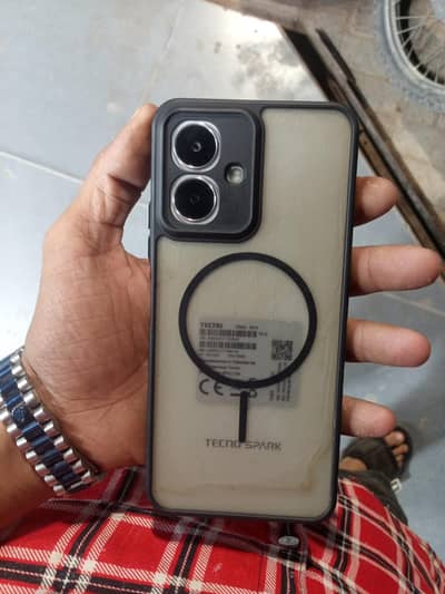 Tecno Spark Go 2