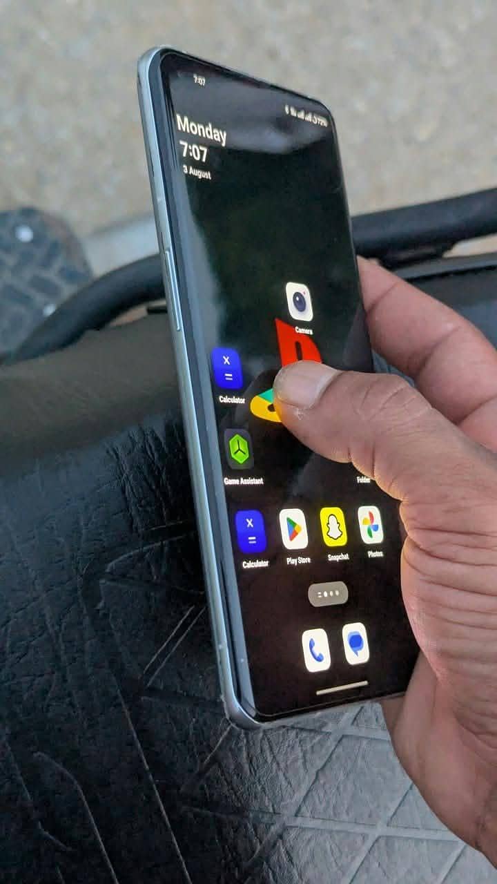 One Plus 9 Pro 3