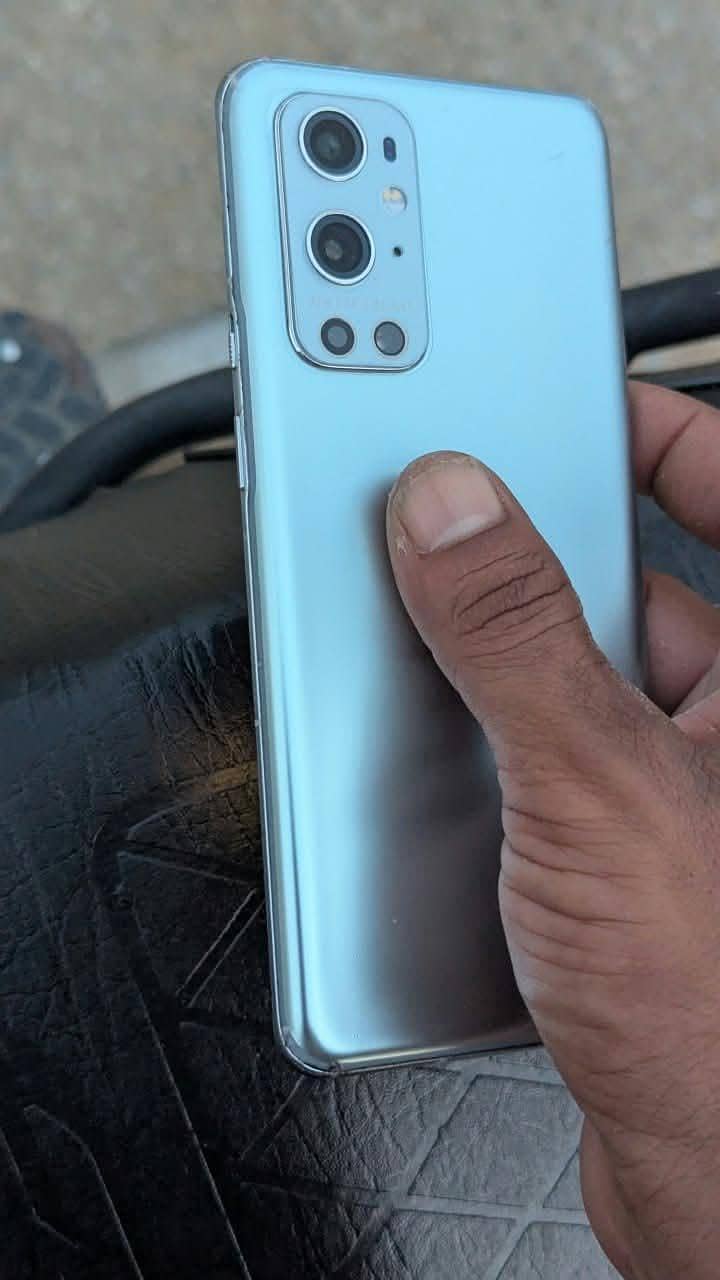 One Plus 9 Pro 4