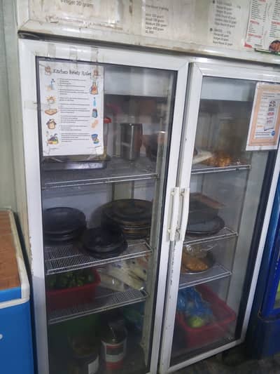 Refrigerator caraval double door chiller
