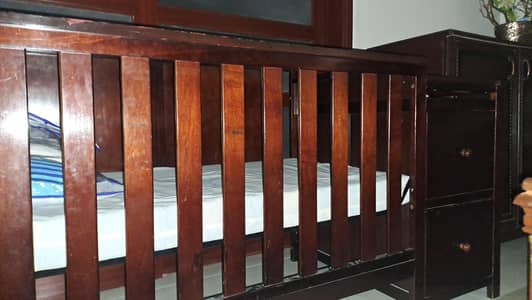 Baby cot