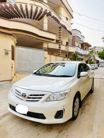 Toyota Corolla GLI 2013 LE