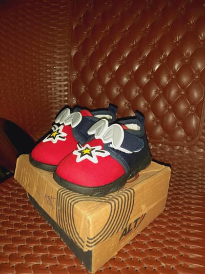 Kids shoes