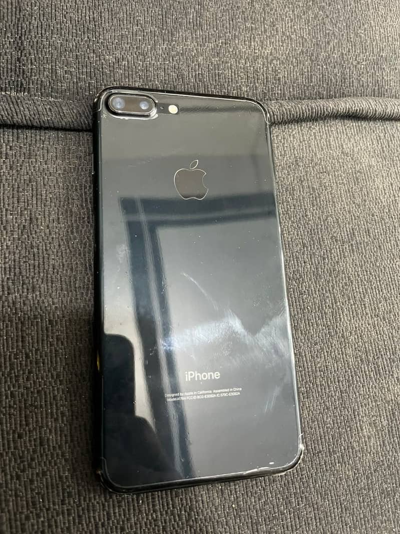 Apple iPhone 7 Plus 4
