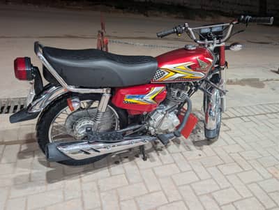 Honda CG 125 model 2016 exllent daily use bike