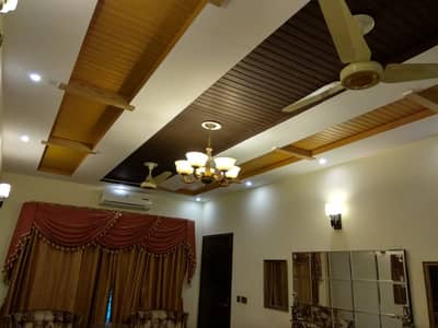 Garden Town 16.5 Marla house for sale 5 bedrooms