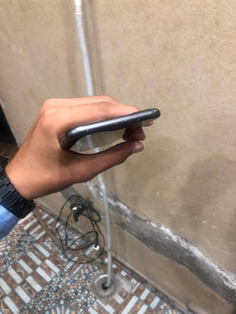 Apple iPhone 8 Plus 7