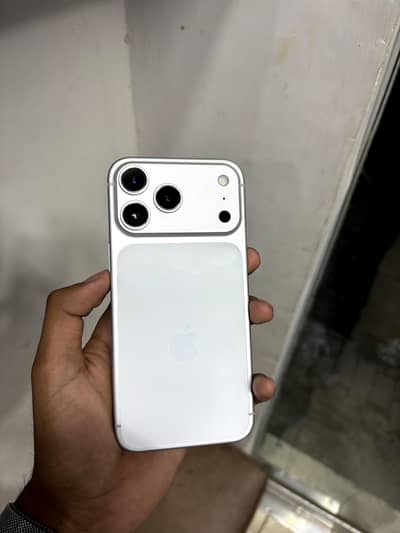 Apple iPhone 14 PRO MAX Convert into17 PRO MAX