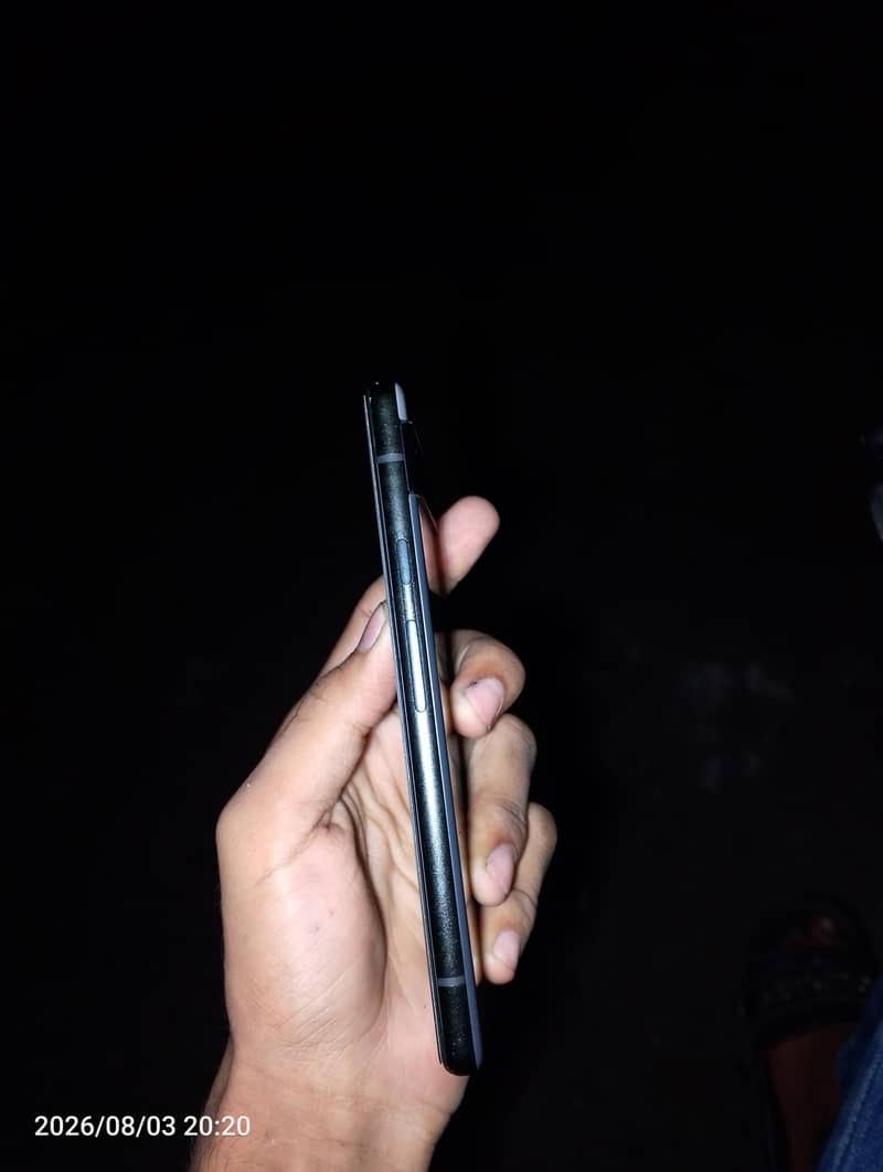 Google Pixel 6a 1