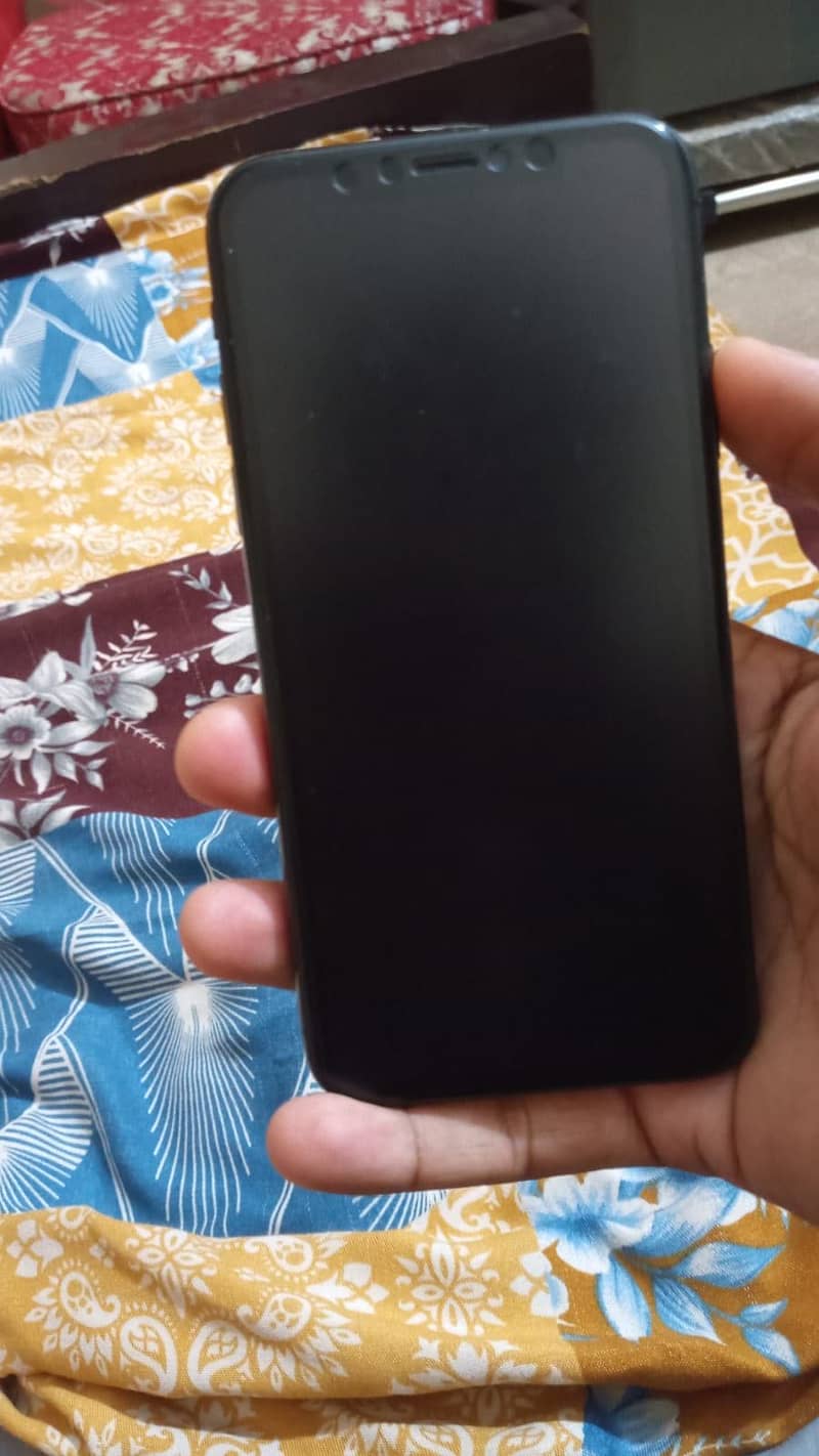 Apple iPhone X 1