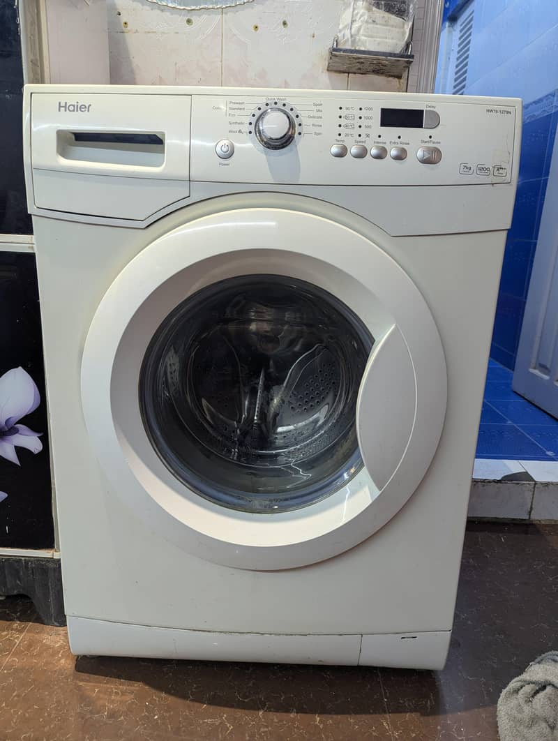 Haier Powerfull fully automatic front-load 4