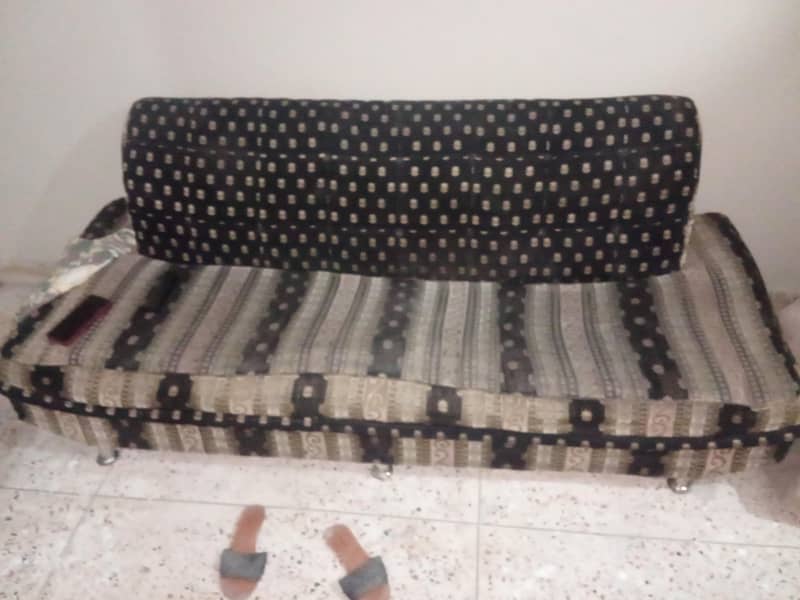 Sevan seater sofa for sale 0