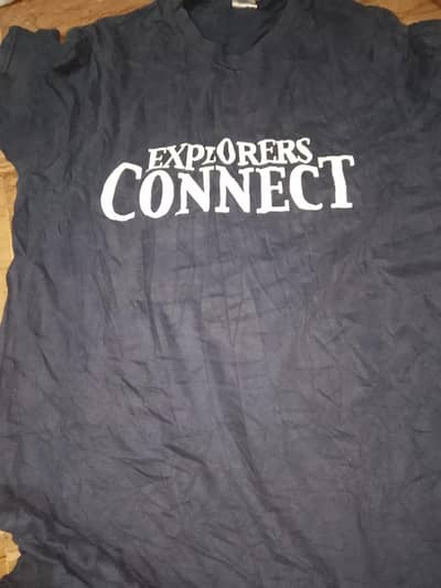 shirts and t shirts awaileble
