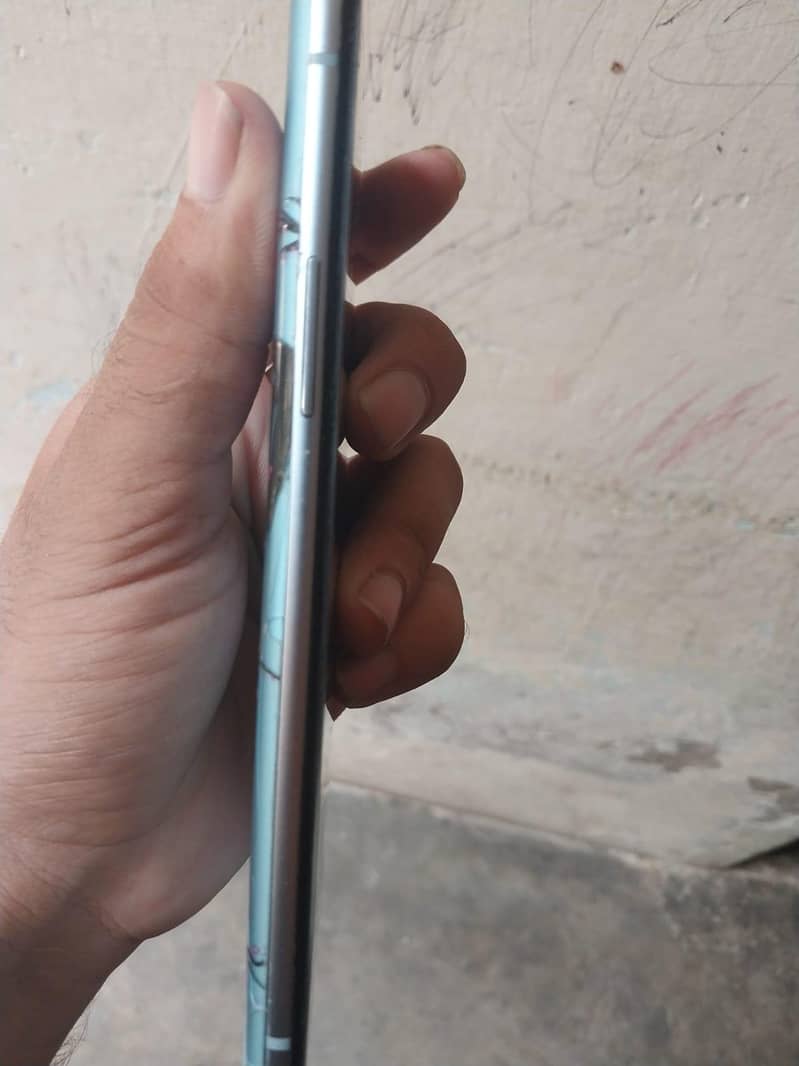 One Plus 9R 4