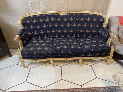 Sofa set