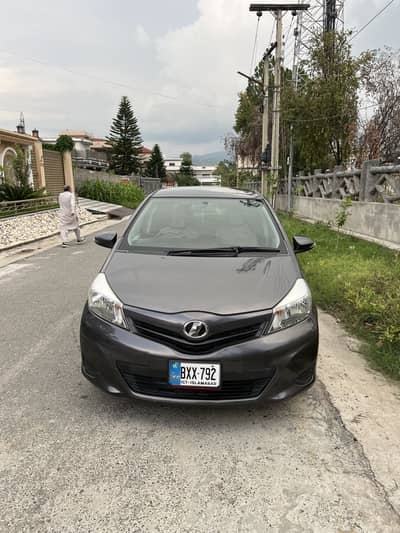 Toyota Vitz 2013