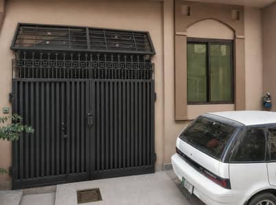 3.75 Marla portion for rent