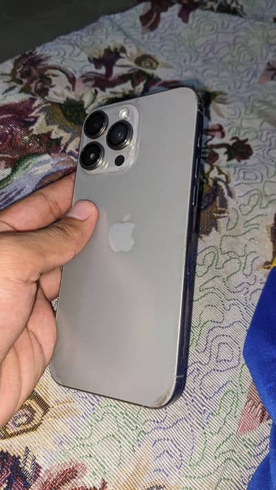 Apple iPhone 15 Pro Max