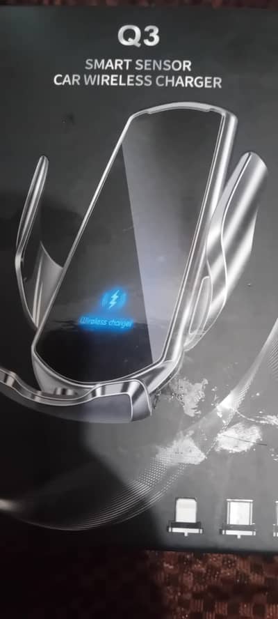 Q3 smart sensor car wireless charger