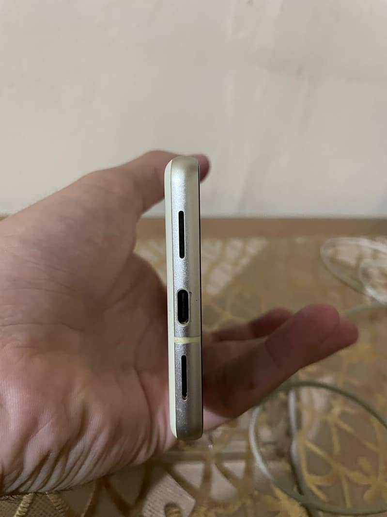 Google Pixel 7 3