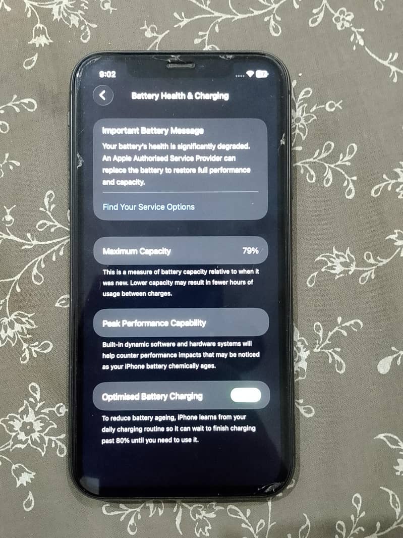 Apple iPhone 11 0