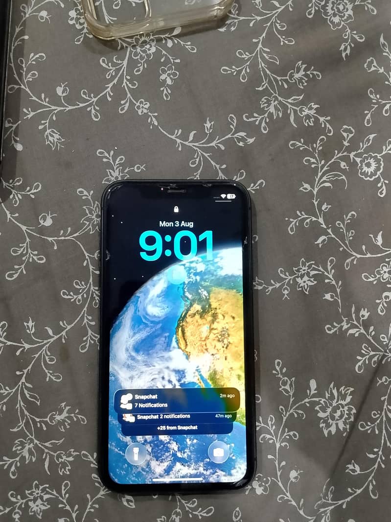 Apple iPhone 11 6