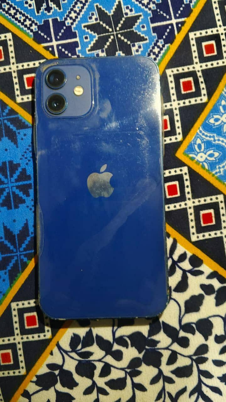 Apple iPhone 12 1