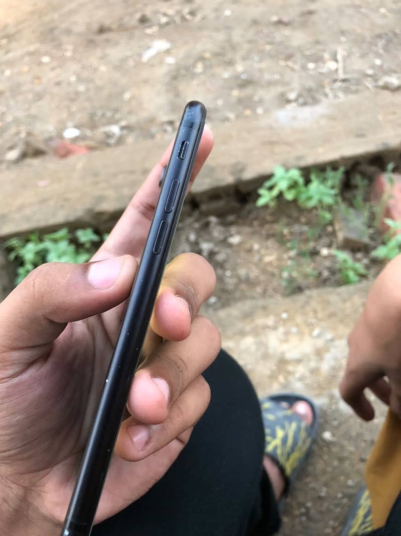 Apple iPhone 7 5