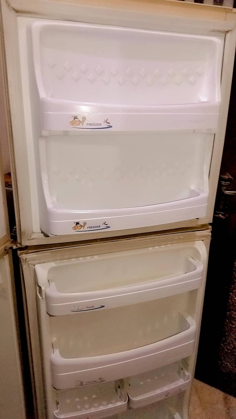 pel refrigerator 7