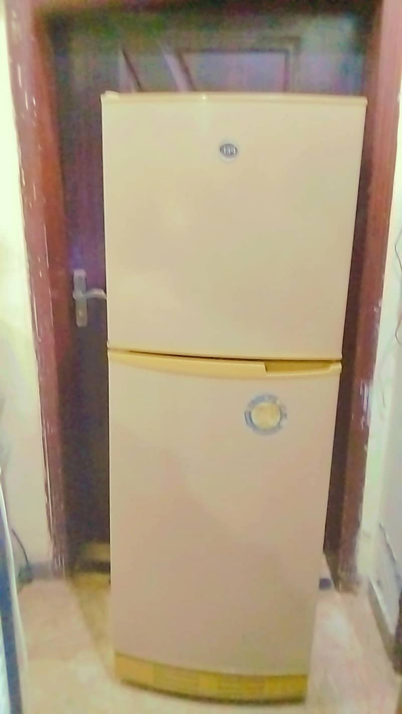 pel refrigerator 11