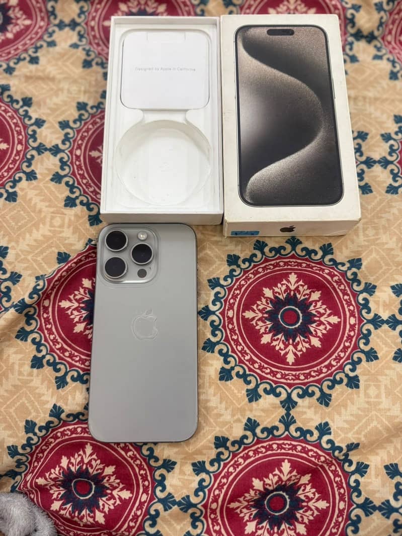 Apple iPhone 15 Pro 3