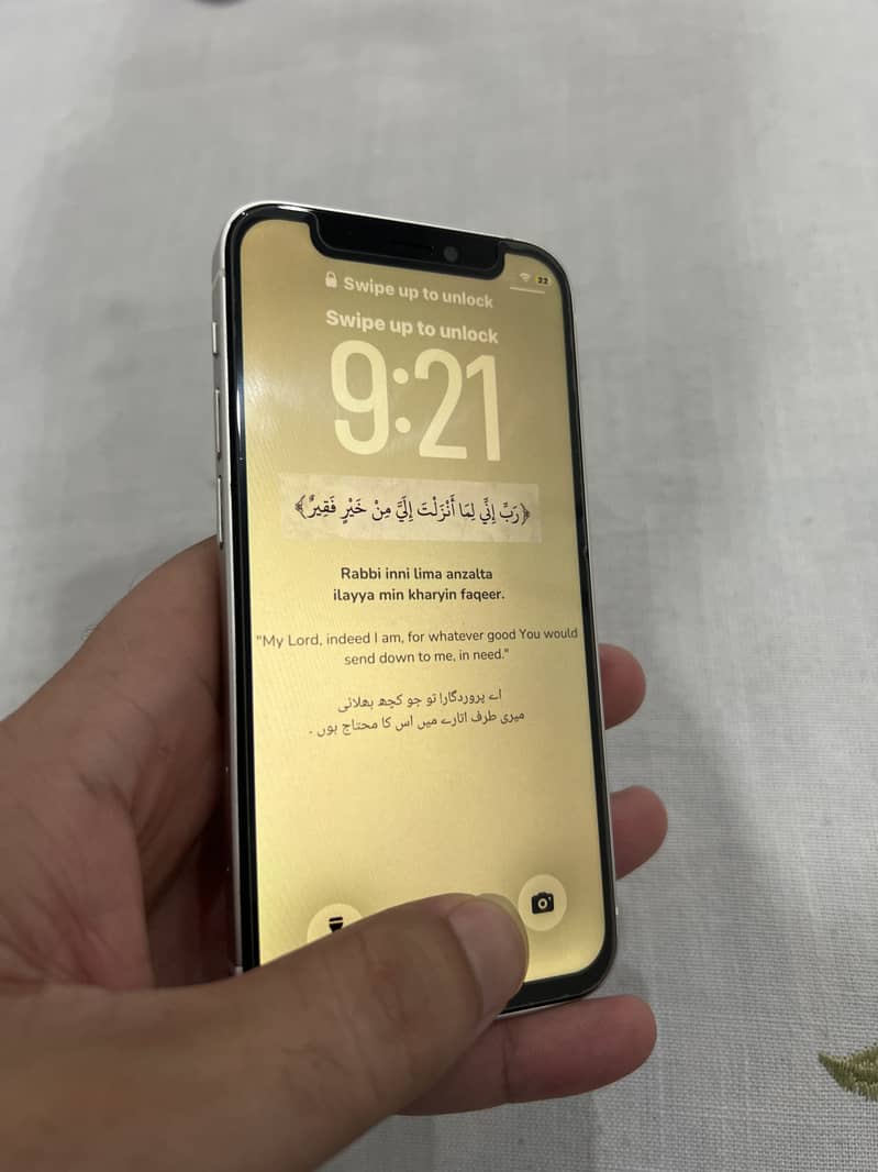 Apple iPhone 12 mini 3