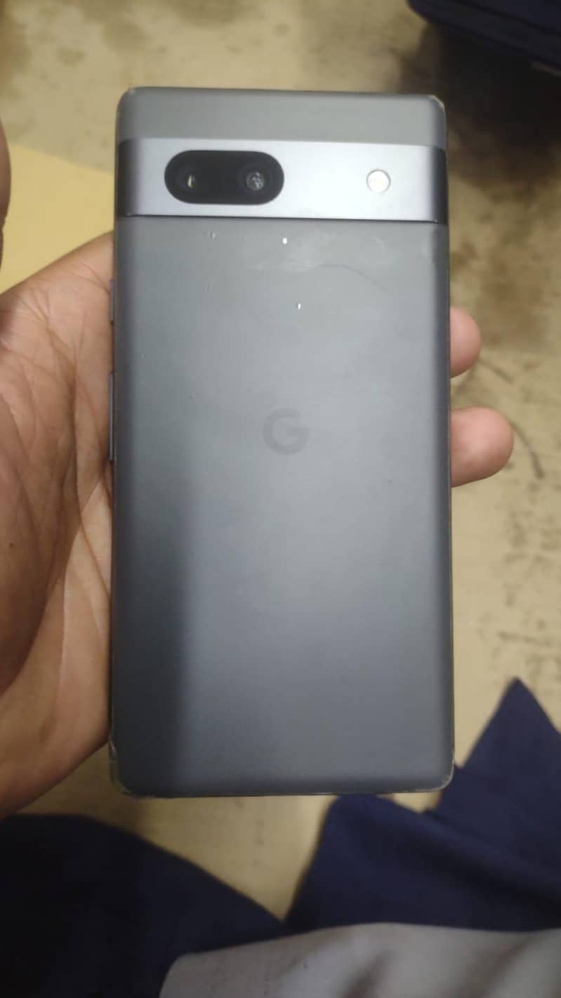 Google pixel 7a 4