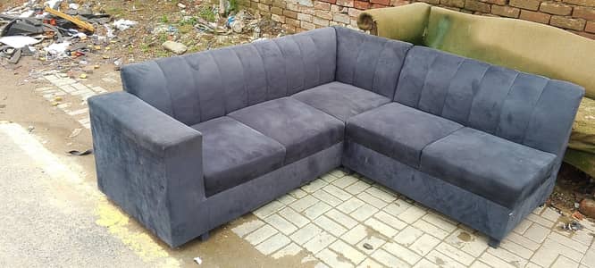 5 seater l shaped sofa+5 cushions available (0325-8202958) contact