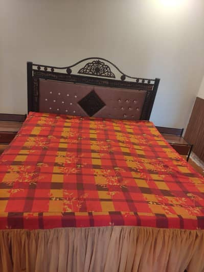 Iron bed