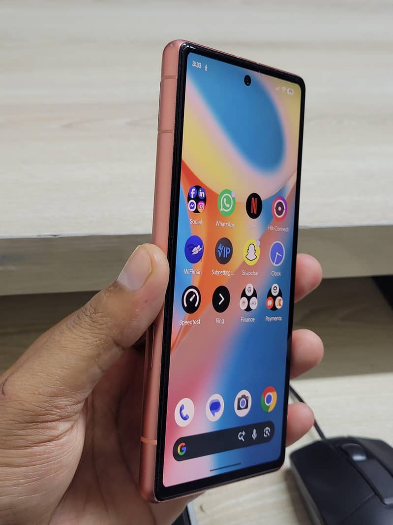 Google Pixel 7A 4