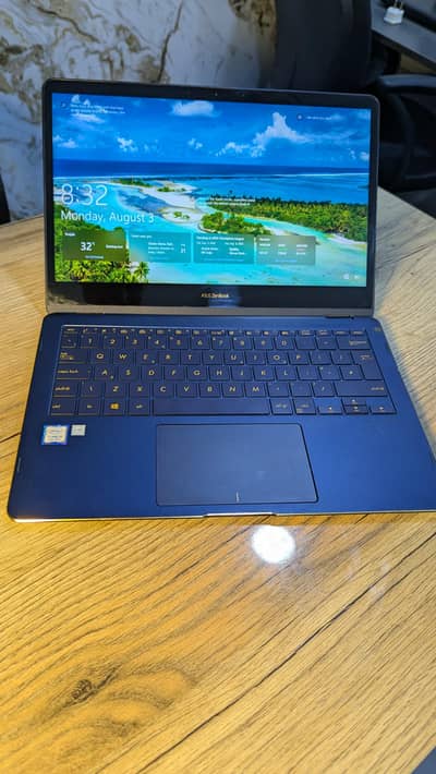 ASUS ZenBook UX370U | Intel Core i5 8th Gen  | 16GB RAM | 256GB SSD