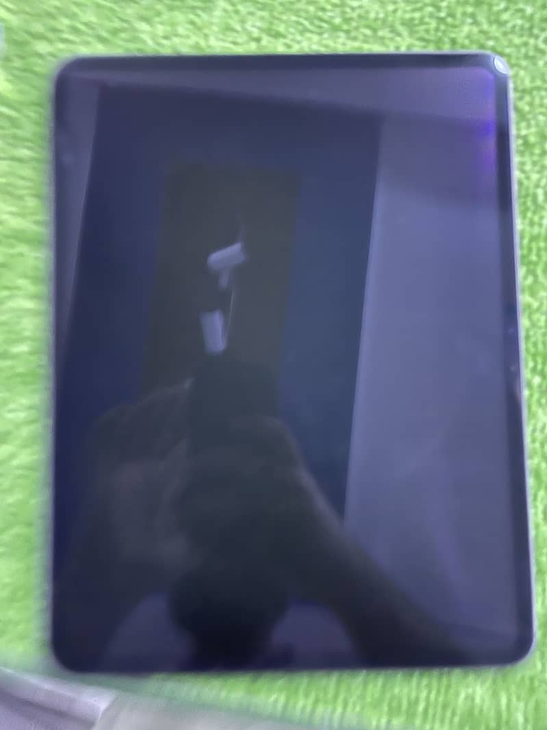 Ipad m4 12.9 inch 3