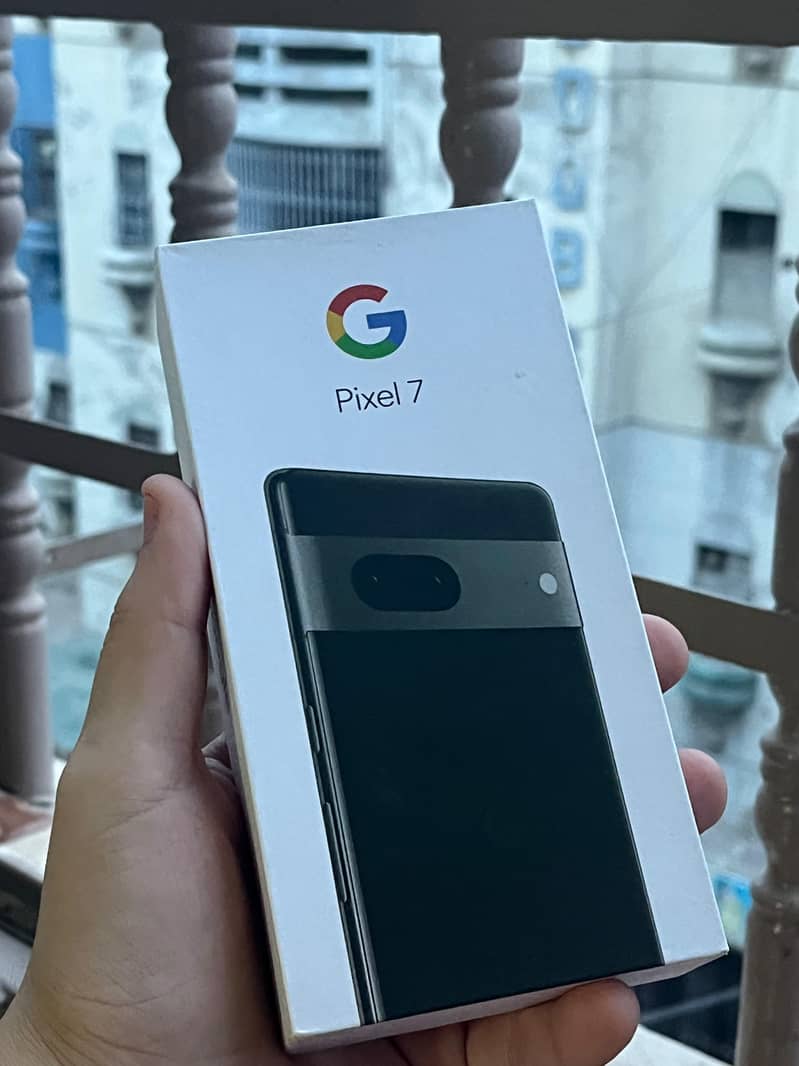 Google Pixel 7 4