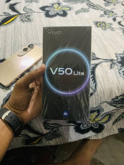 Vivo V50 Lite