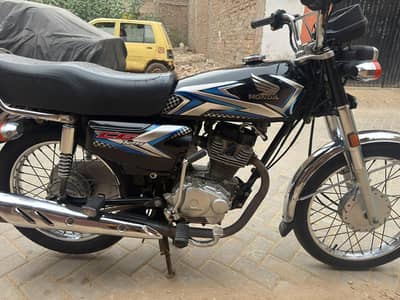 HONDa 125 2025 model applied