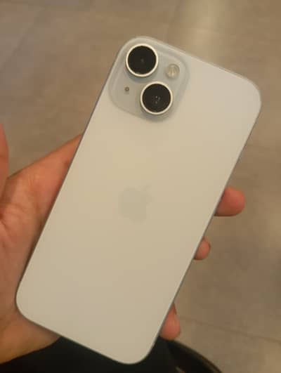 Apple iPhone 15